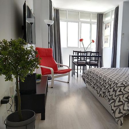 Amplio Estudio,Vista Mar Y Montana, A Pasos Del Centro 托雷莫利诺斯 外观 照片