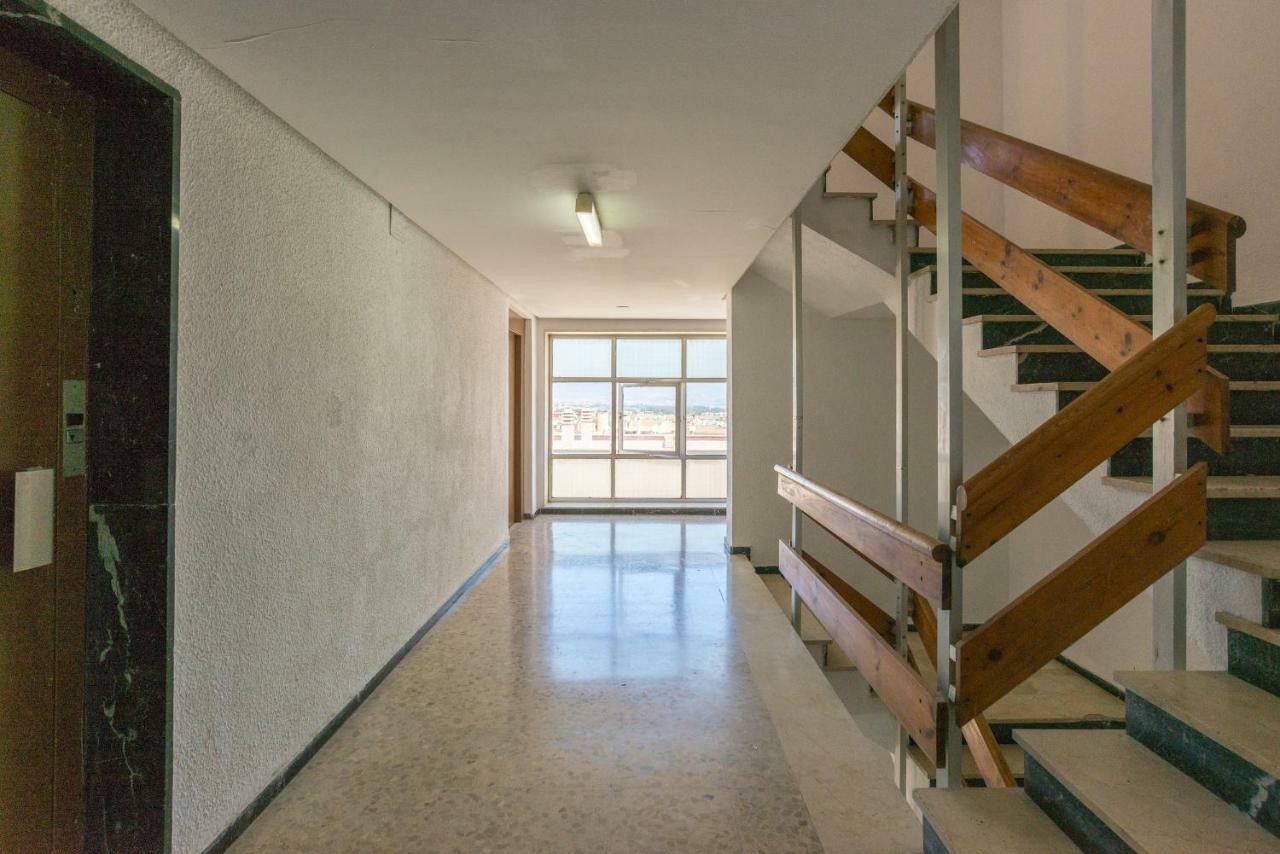Amplio Estudio,Vista Mar Y Montana, A Pasos Del Centro 托雷莫利诺斯 外观 照片